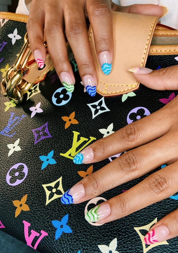Buy Louis Vuitton Press on Nails Online In India -  India
