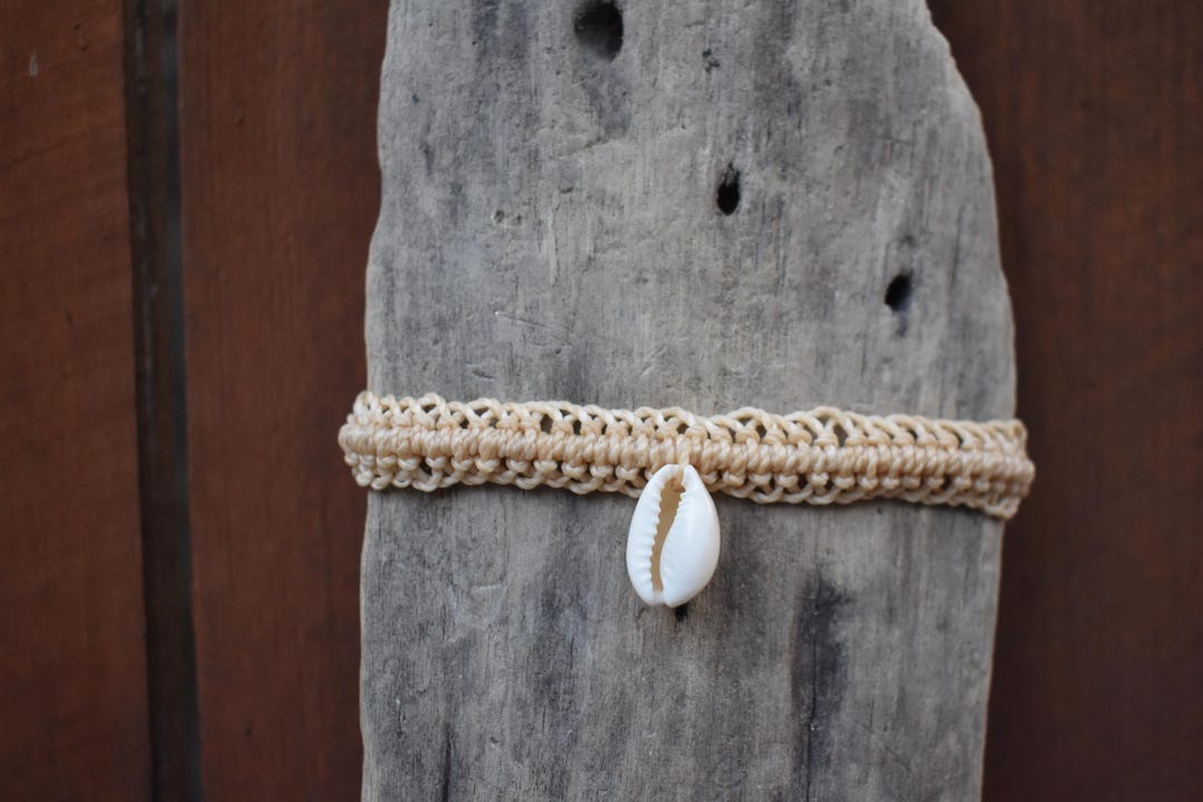 Macrame Bracelet With Shell Bead - Etsy