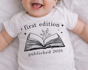 Primera edición publicada en 2026. Body para bebé.