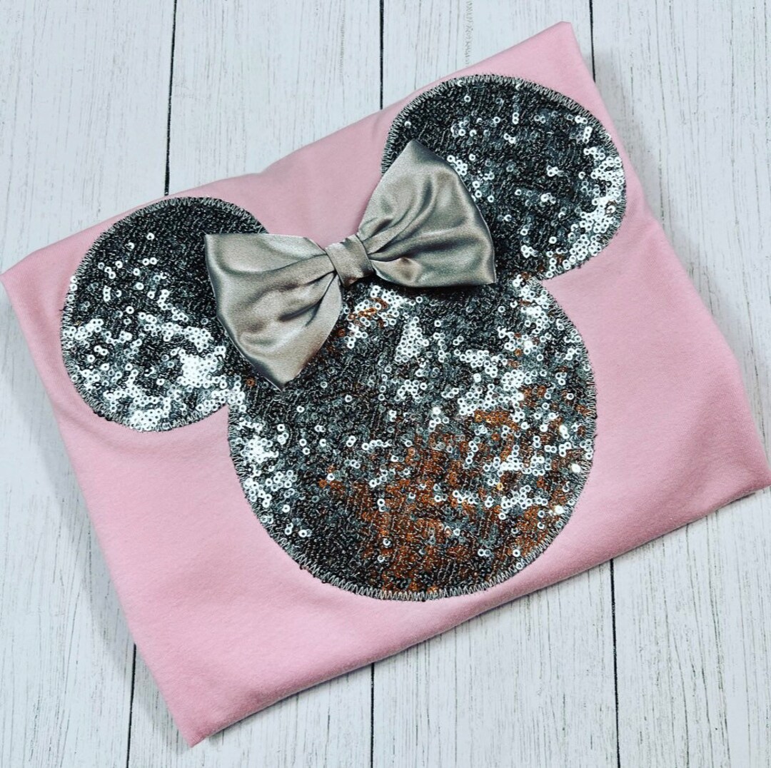 SILVER Sequin Minnie Mouse Silhouette Appliqued SILVER Bow - Etsy