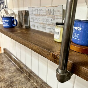 Industrial Pipe Floating Shelves | Farmhouse Wall Mounted Bookcase bild 3