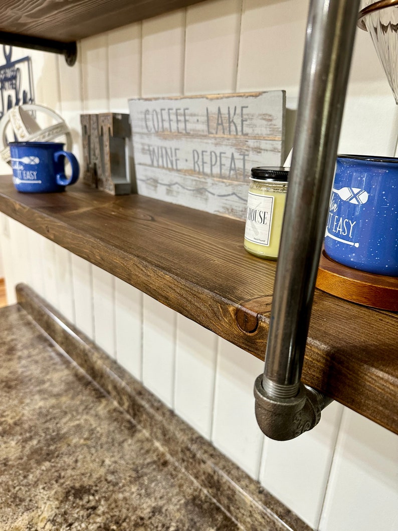 Industrial Pipe Floating Shelves | Farmhouse Wall Mounted Bookcase bild 3