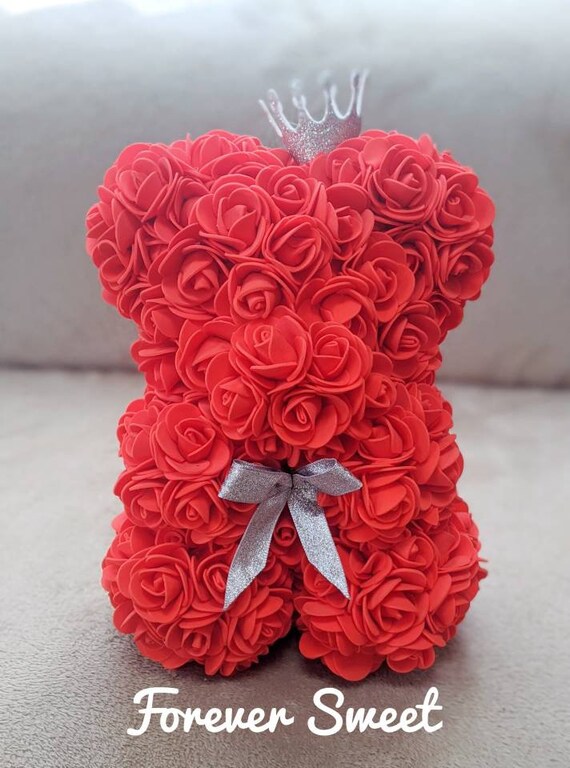 rose bear with crown