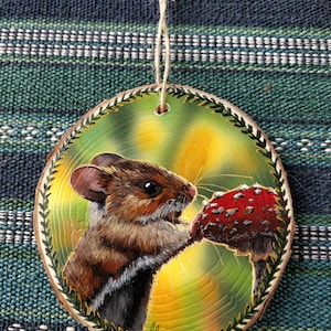 Mouse wood slice