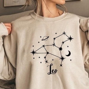Leo Horoscope Sweatshirt - Leo Birthday Gift - Design Astrological Sweatshirt - Leo August Birthday Sweatshirt -Horoscope Mom Sweatshirt