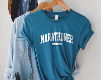 Marathoner Est T-shirt, New York Marathon T-shirt, Marathon Apparel, Marathon Souvenir, Finisher T-shirt, Marathon Lover T-shirt