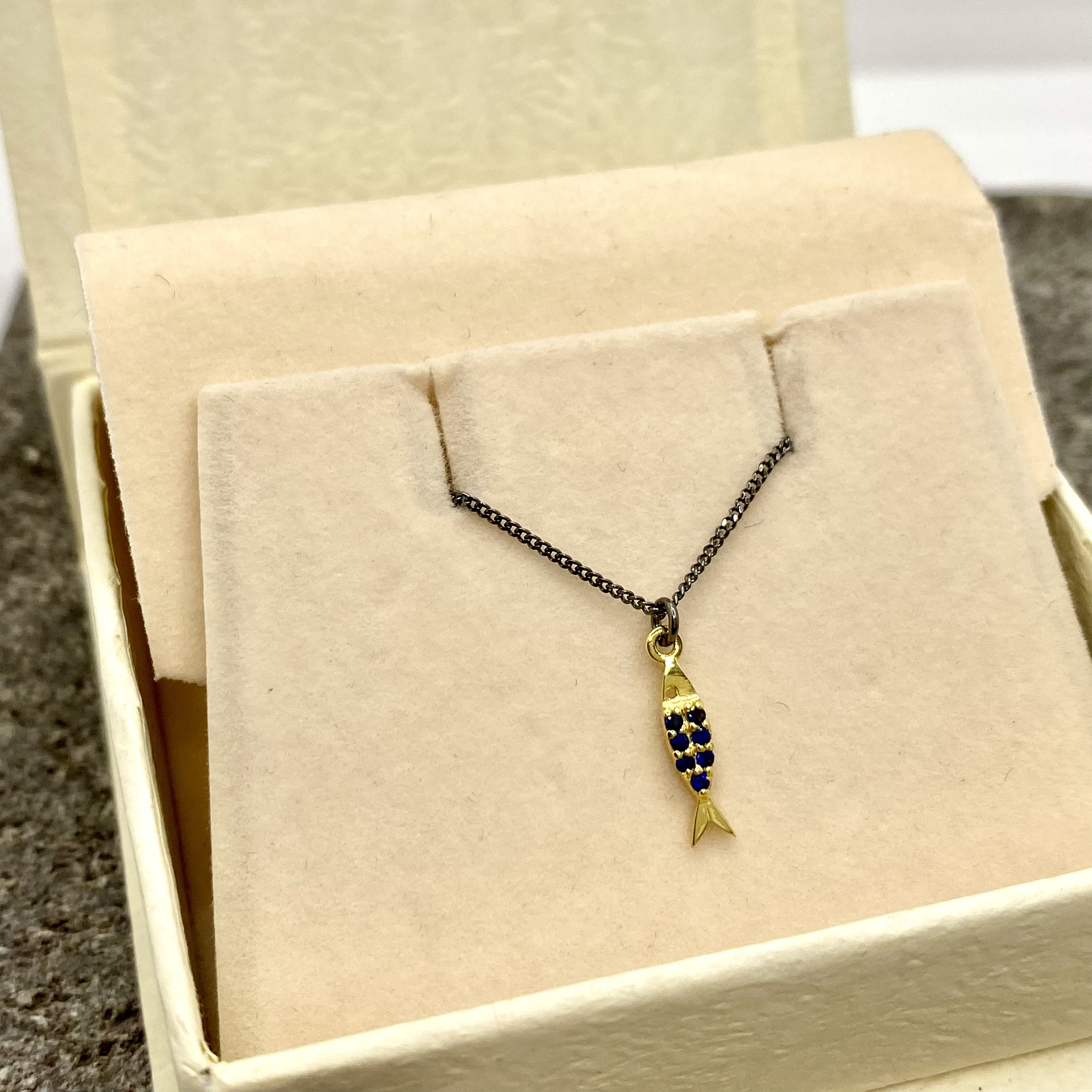 Pendentif Poisson Bar Texturé Or Jaune 14 Carats - Wishing For Claudia
