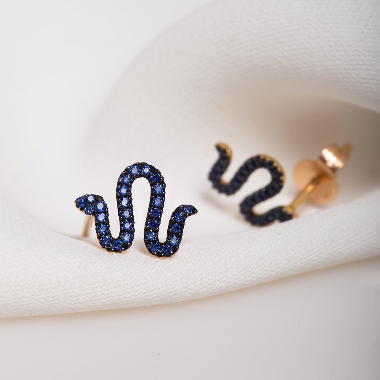 Blue Sapphire 18k Yellow Gold Stud Earrings With Playful Snake