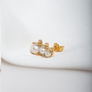 18k solid gold single earring with three natural pearls and diamonds. June&#39;s birthstone jewellery present made in Athens, Greece.