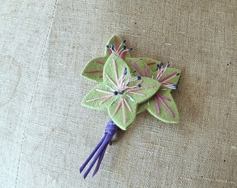 LOUISE - Hand Embroidered Hat Felt Brooch, 1940s Style Textile Restriction Period, Made in France - Light Green, Pink