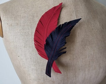PERNILLE - 1940s Style Felt Brooch Textile Restriction Period, French Made - Large Navy and Red Feathers