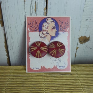 Earrings Style 1940s, French Manufacture - Carved and Painted Wood