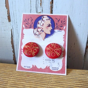 Earrings Style 1940s, French Made - Carved and Painted Wood, Red