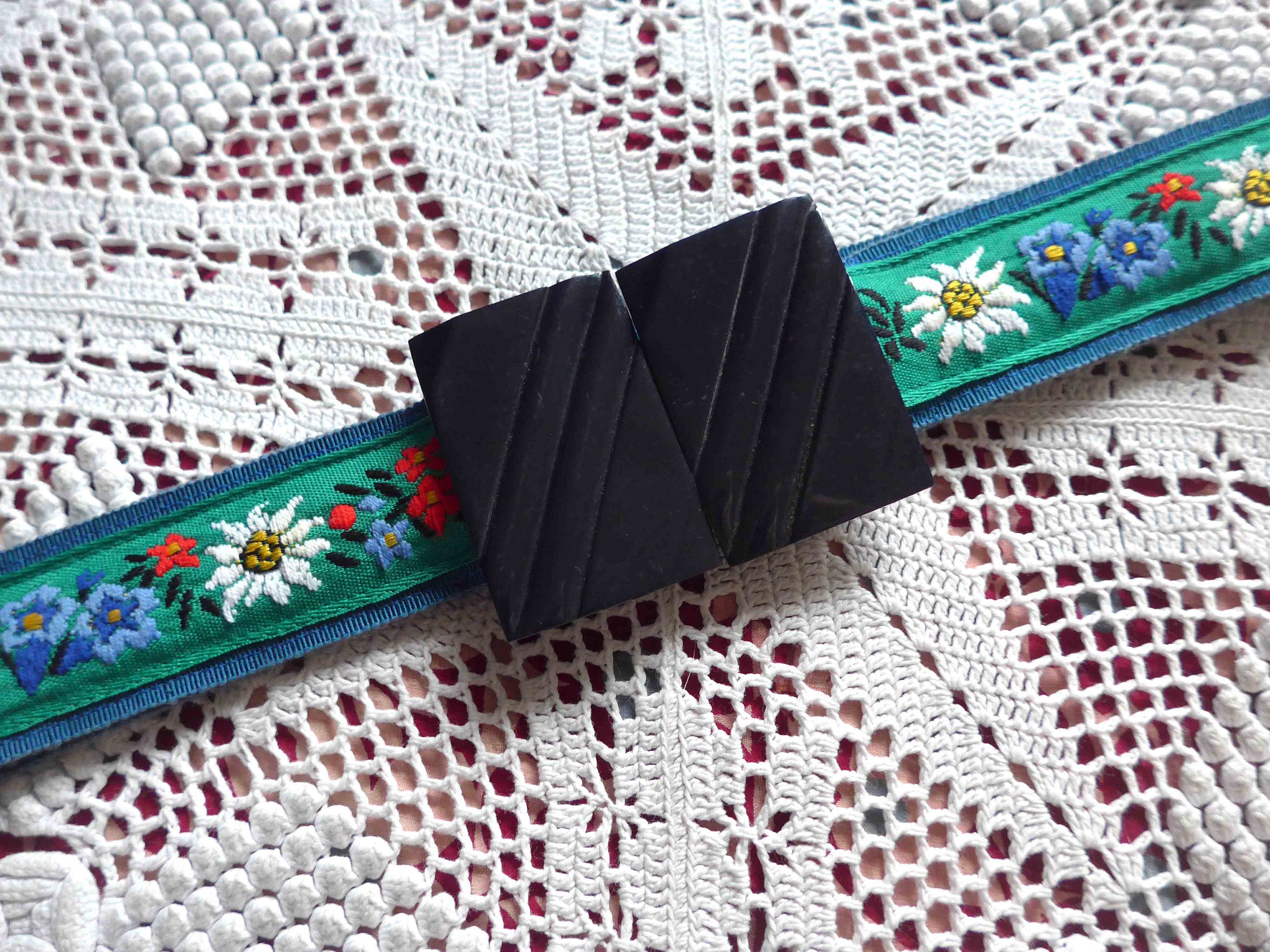 Vintage Leather Floral Ribbon Belt Artisan Handcrafted Flower Bell Leather Belt - Cellar Leather main image 3