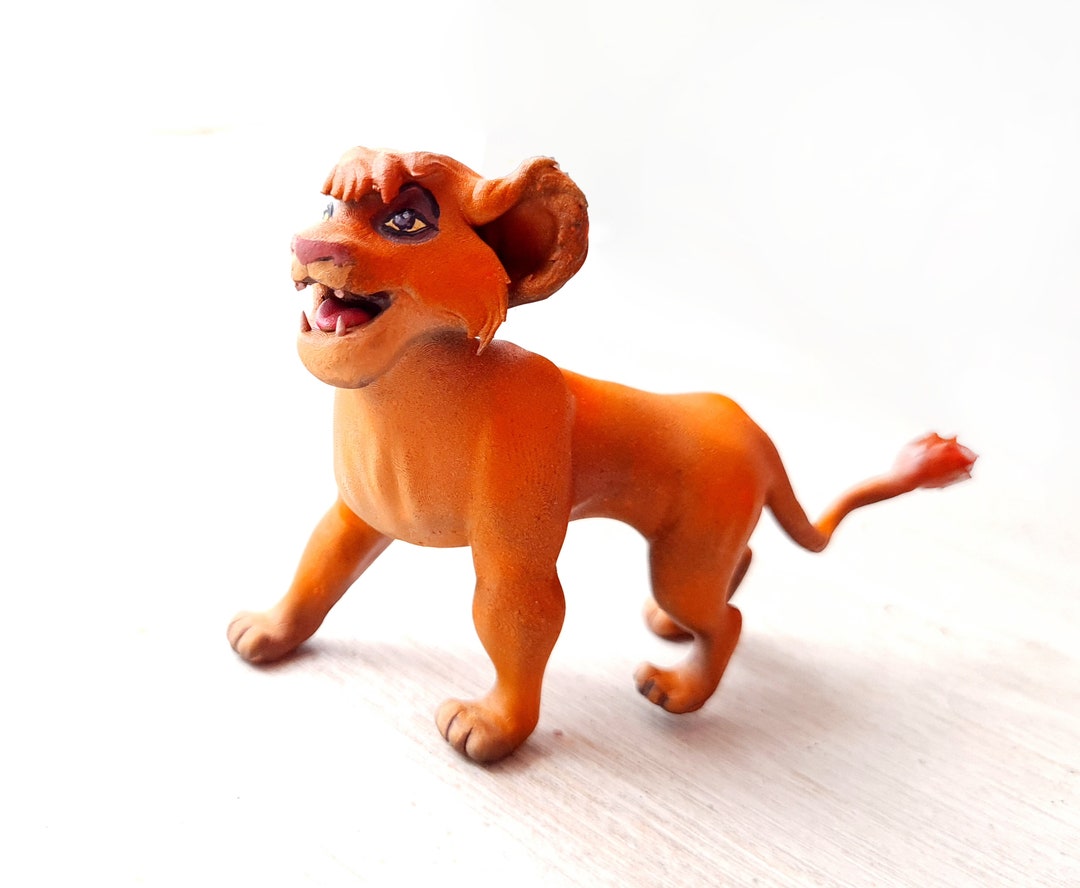 Vitani ライオンキング Kovu 毛皮のようなキアラ 動物アートフィギュア