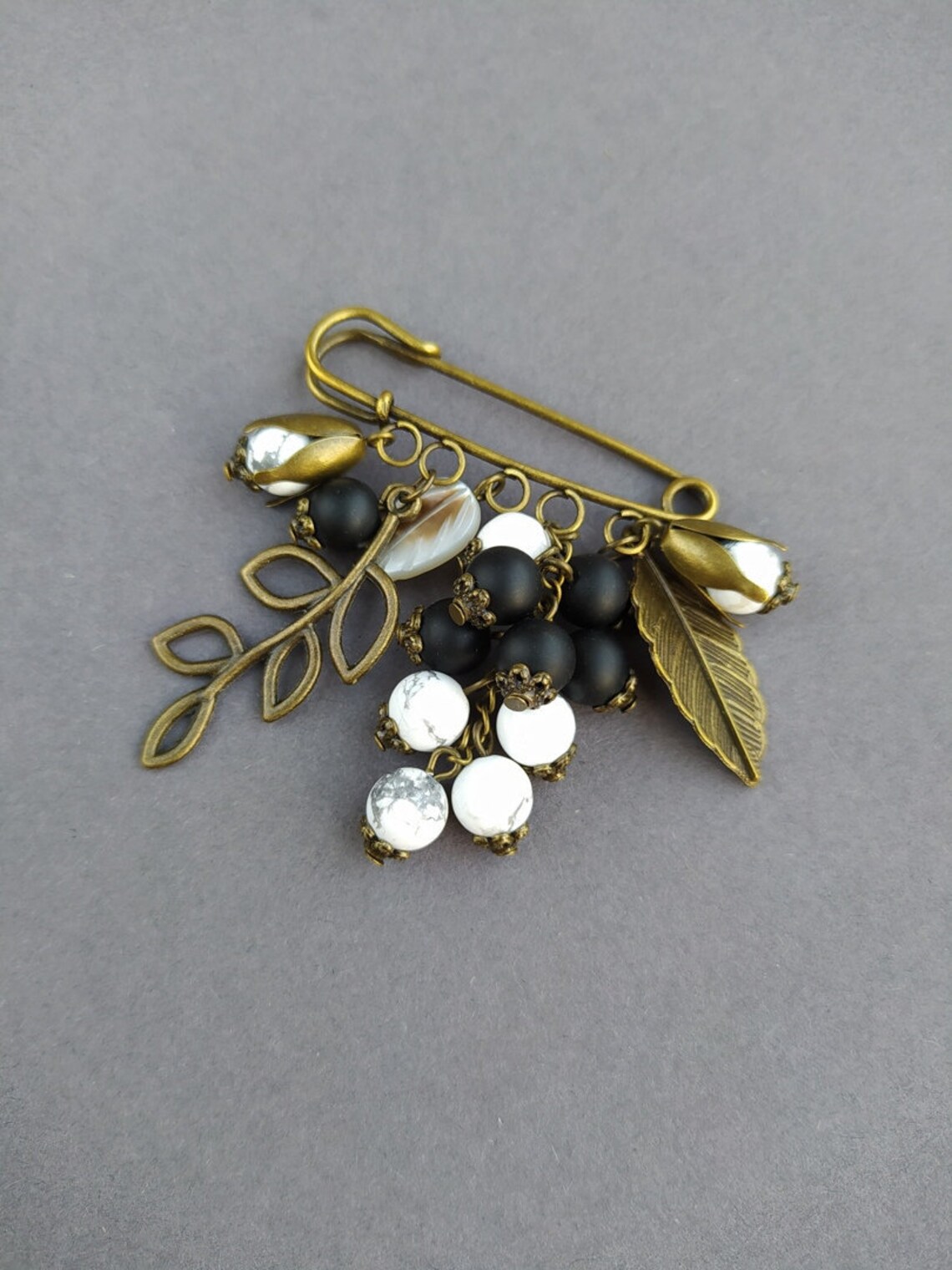 Kilt pin brooch Brooch pin on sweater Shawl and scarf pin Etsy