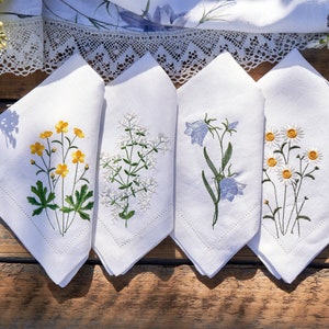 Meadow flowers napkin Embroidered napkins White napkin Linen napkin Bellflower Daisy Buttercup Sweet woodruff Waterproof coating Hemstitched