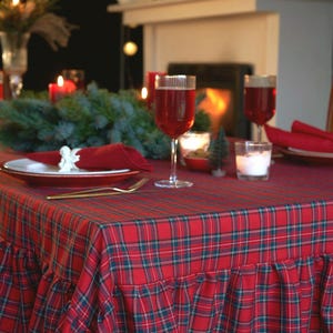 Rote Tartan Rüschen Tischdecke - Rustikale Bauernhaus Urlaub Dekor | Benutzerdefinierte Größe