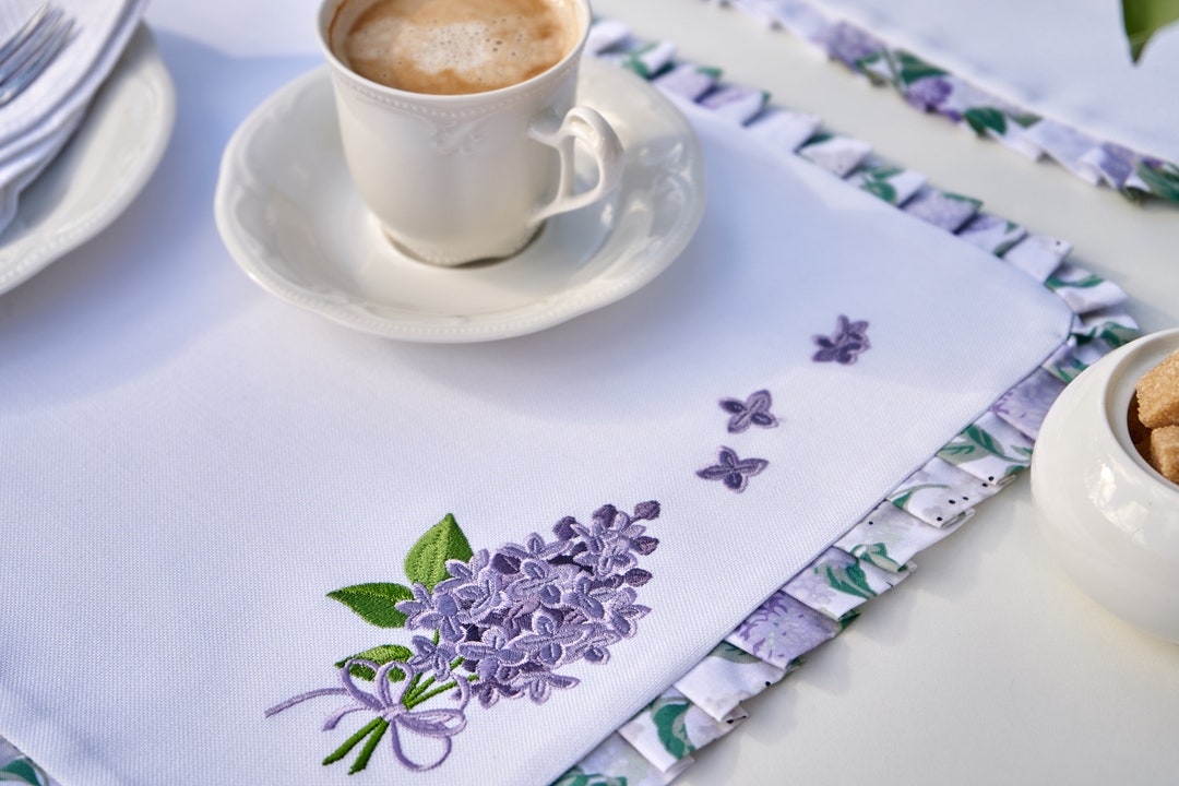 Set of 2/4/6 Lilac Placemats White Fabric Placemats Embroidered