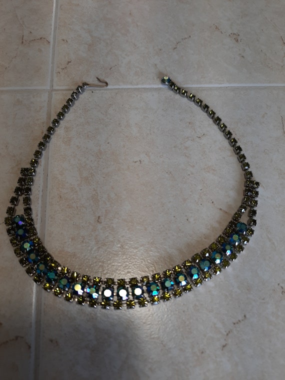 Vintage 1950's coro blue green rhinestone necklace