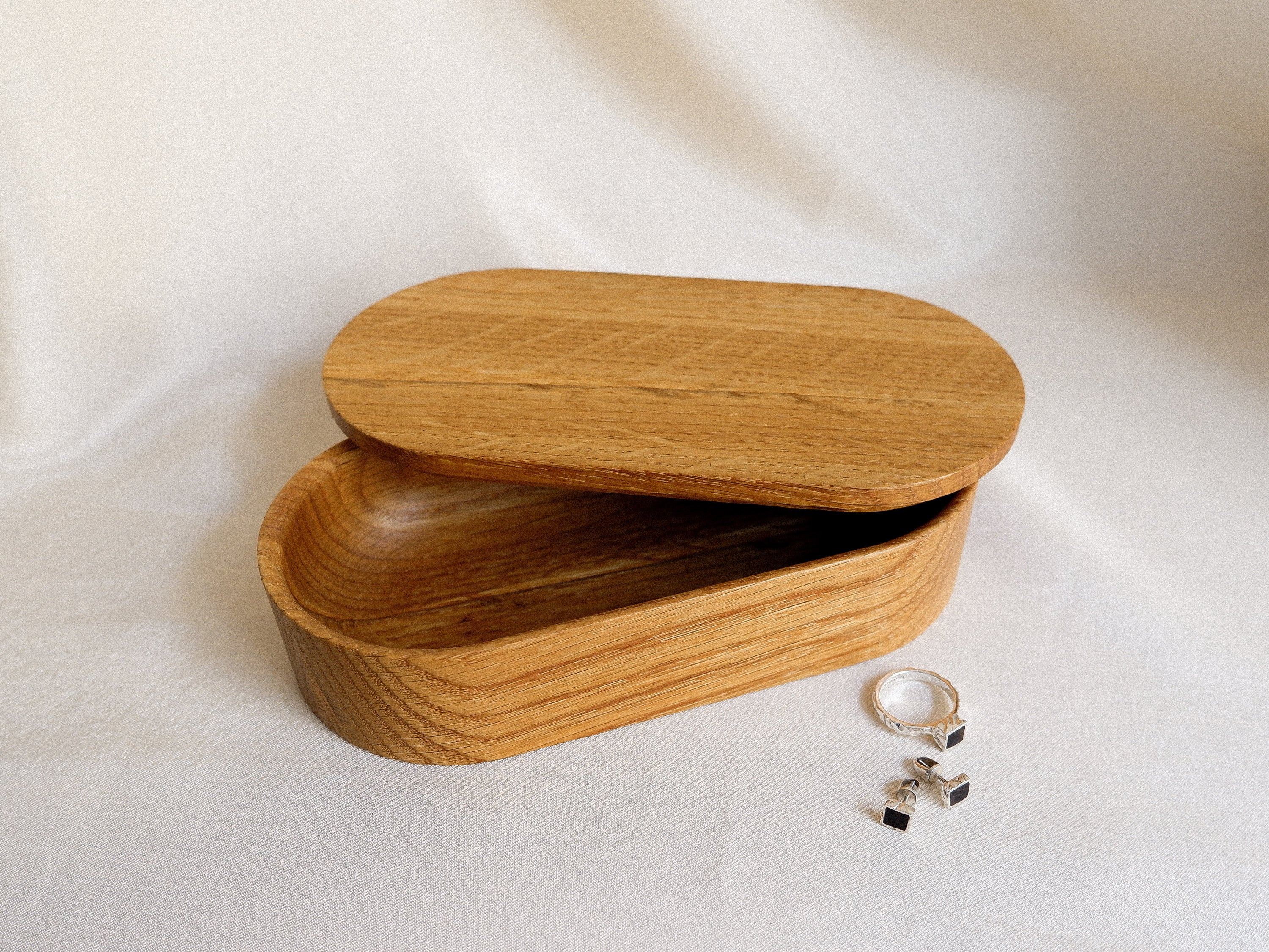 Oak jewelry box/ Oval jewelry case/ Trinket box/ Wooden Etsy