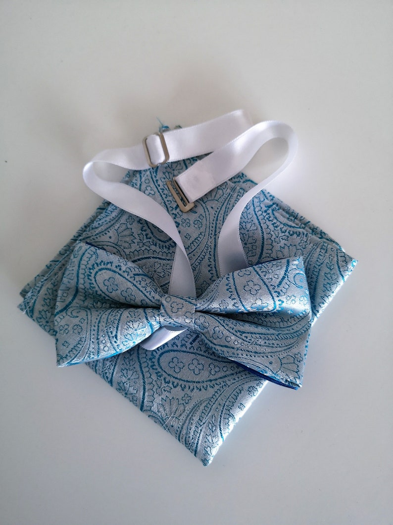 Silk bow tie with silk pocket square
