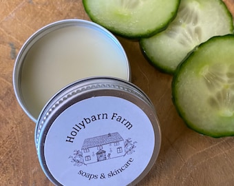 Cucumber and mint lip balm with beeswax, essential oils and natural butters