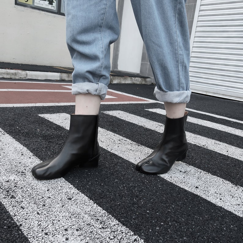 heeled split leather boots