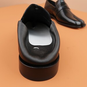 Vintage Tabi Split Toe Calfskin Leather Shoes / Pumps/ Flats Black EU35 ...
