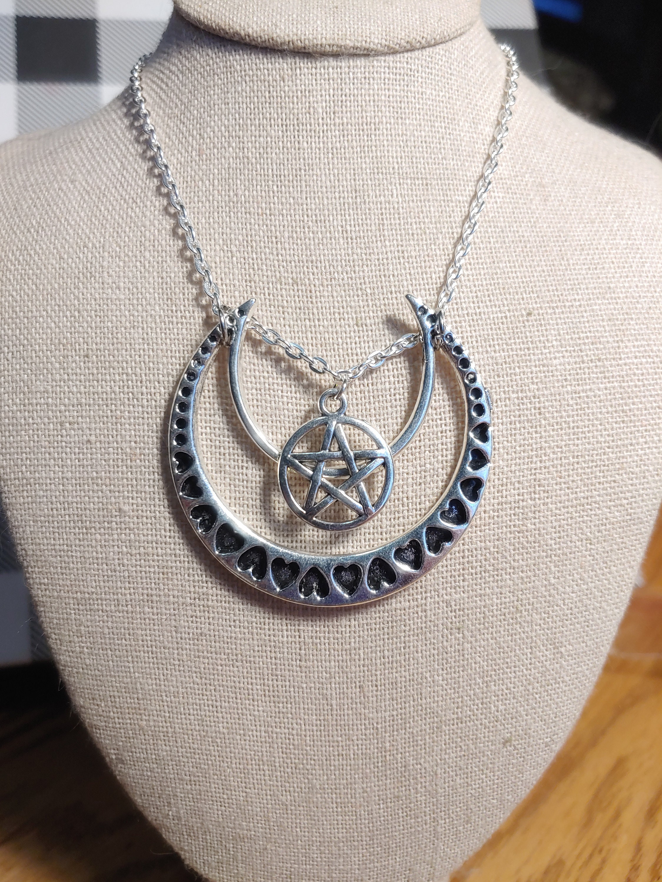 Heart Moon and Pentacle Necklace - Etsy Canada