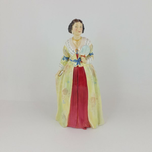 Royal Doulton Figurine - Henrietta Maria HN2005 – 572 RD