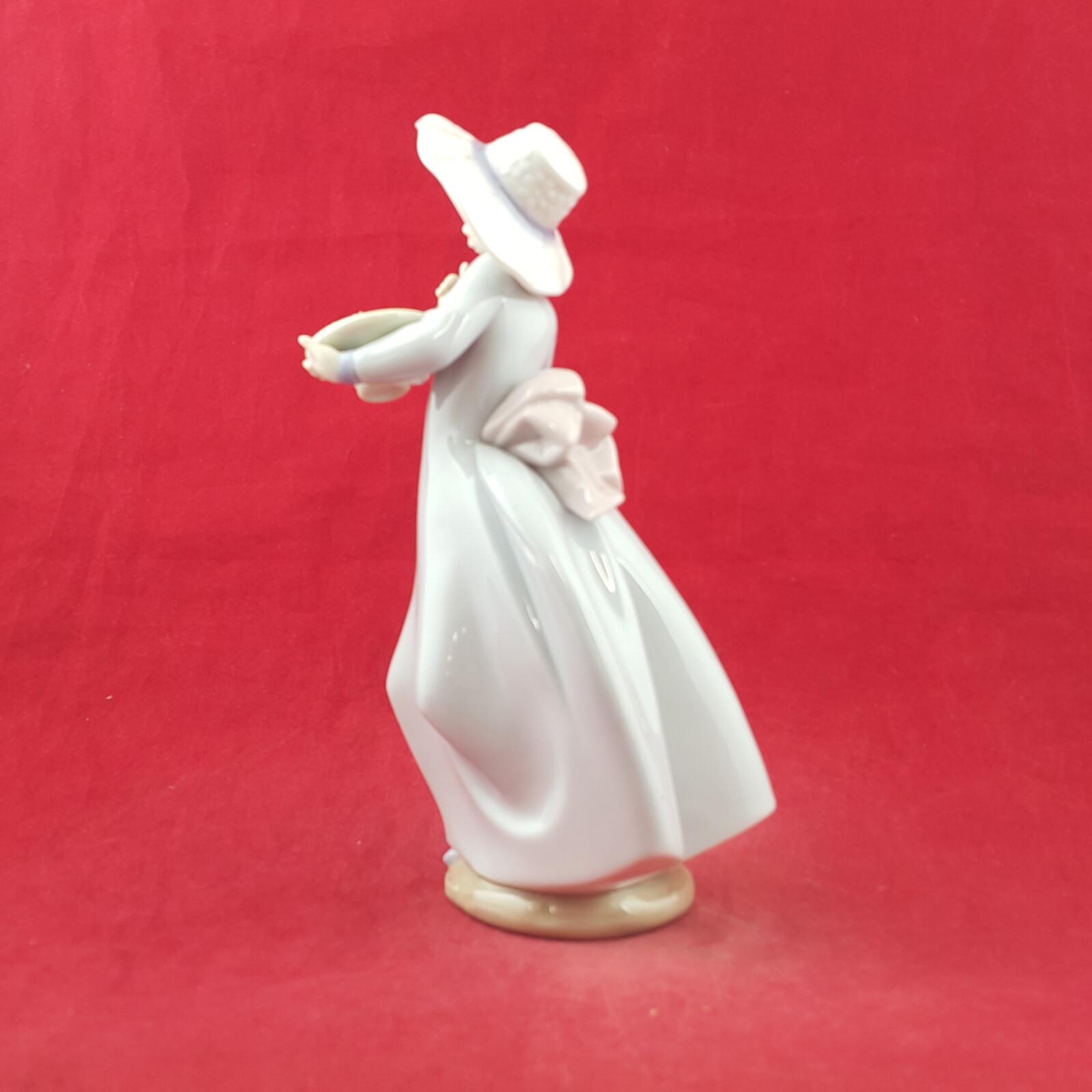 リヤドロ フィギュア - 現場を押さえられた男 6439 - L/N 3319 - Etsy 日本