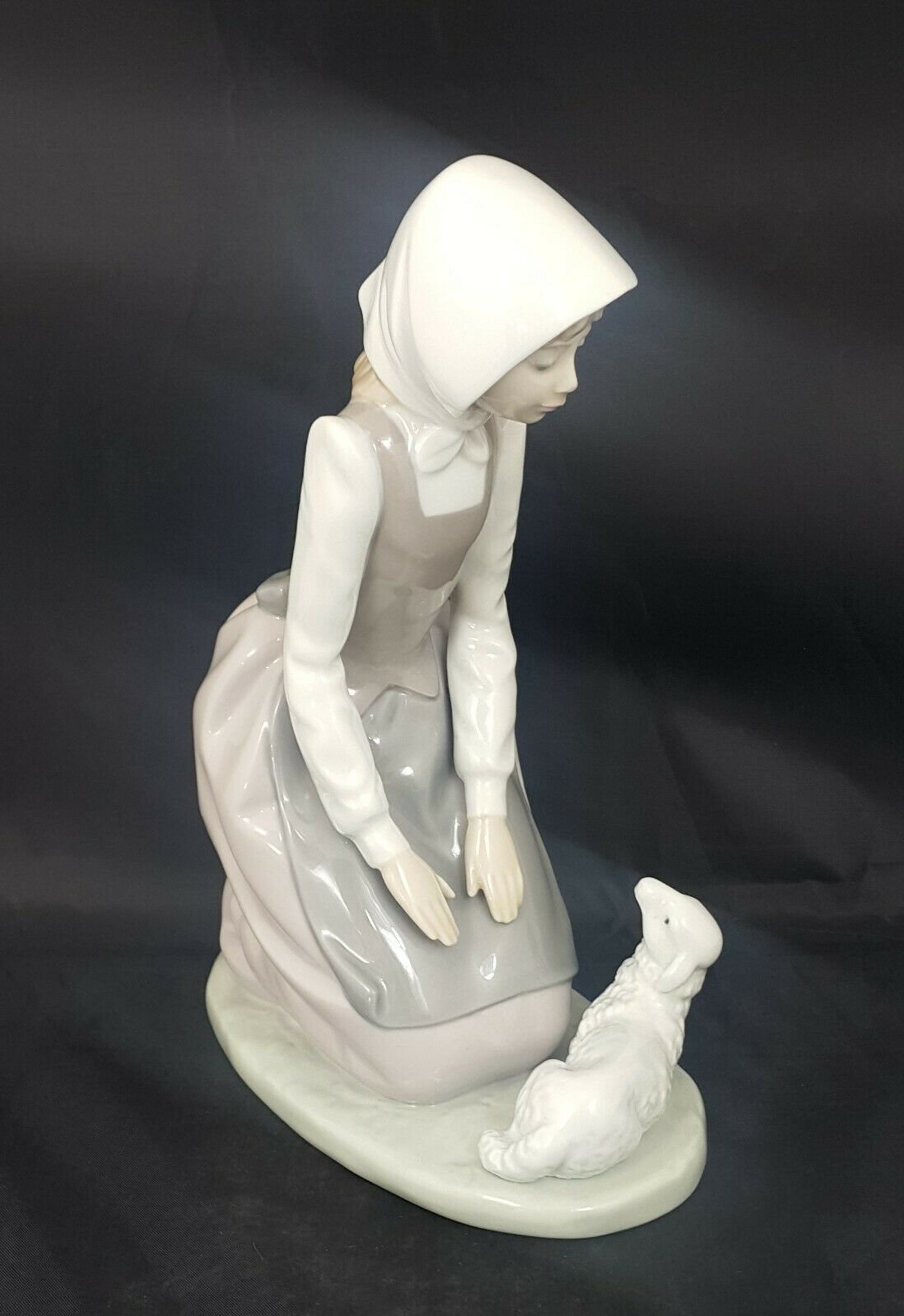 Lladro Figurine Girl Kneeling With Lamb | Etsy