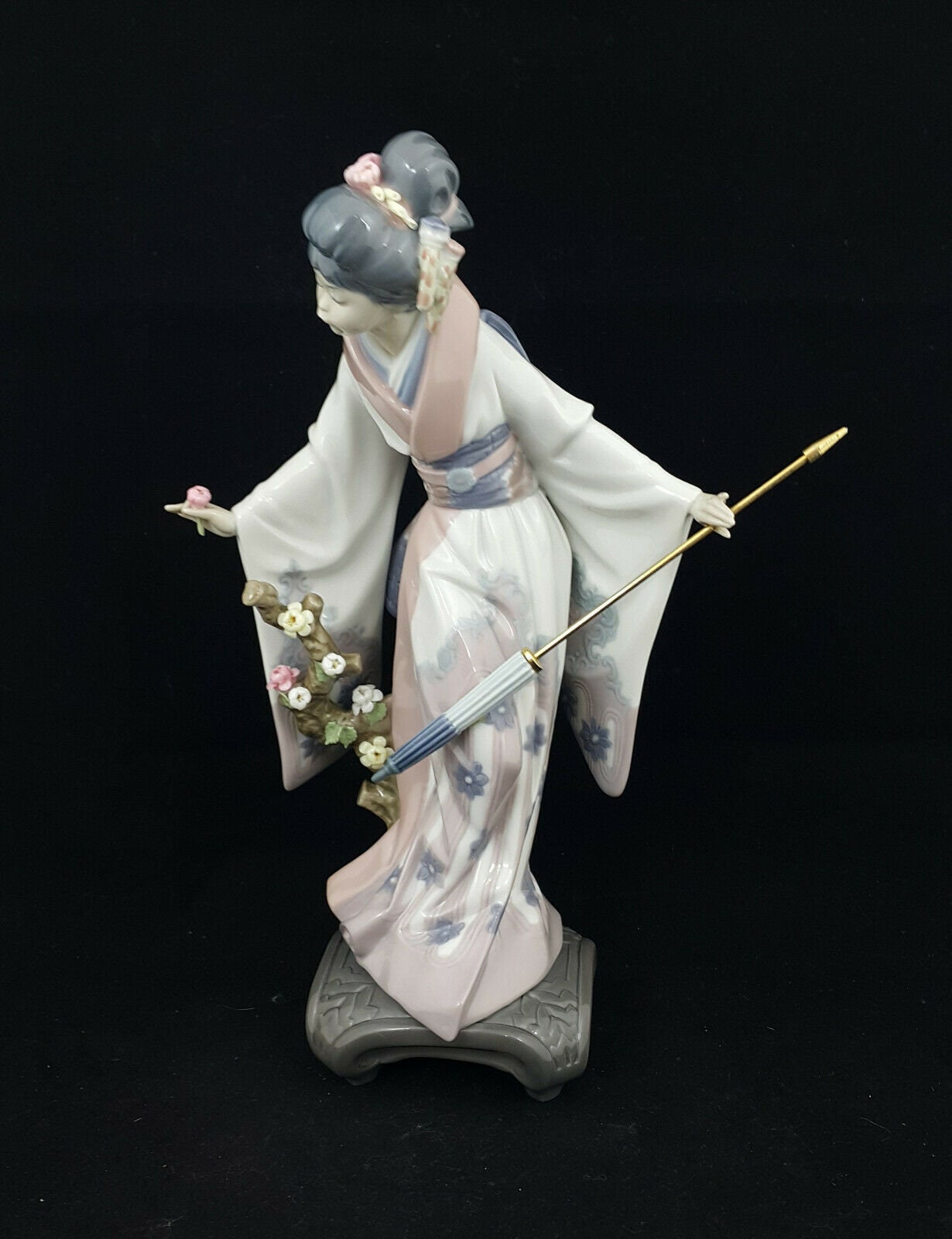 Lladro Umbrella for sale Only 3 left at 70