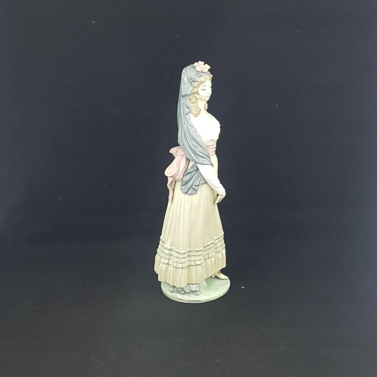 リヤドロ フィギュア 5125 ゴヤ レディ - Etsy 日本