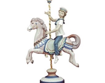 リヤドロ フィギュア 1470年 メリーゴーランドの馬に乗った少年