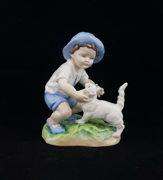 Royal Worcester Figurine September Model 3457