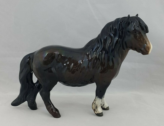Beswick Shetland Pony Model No. 1033 - Woolly Shet