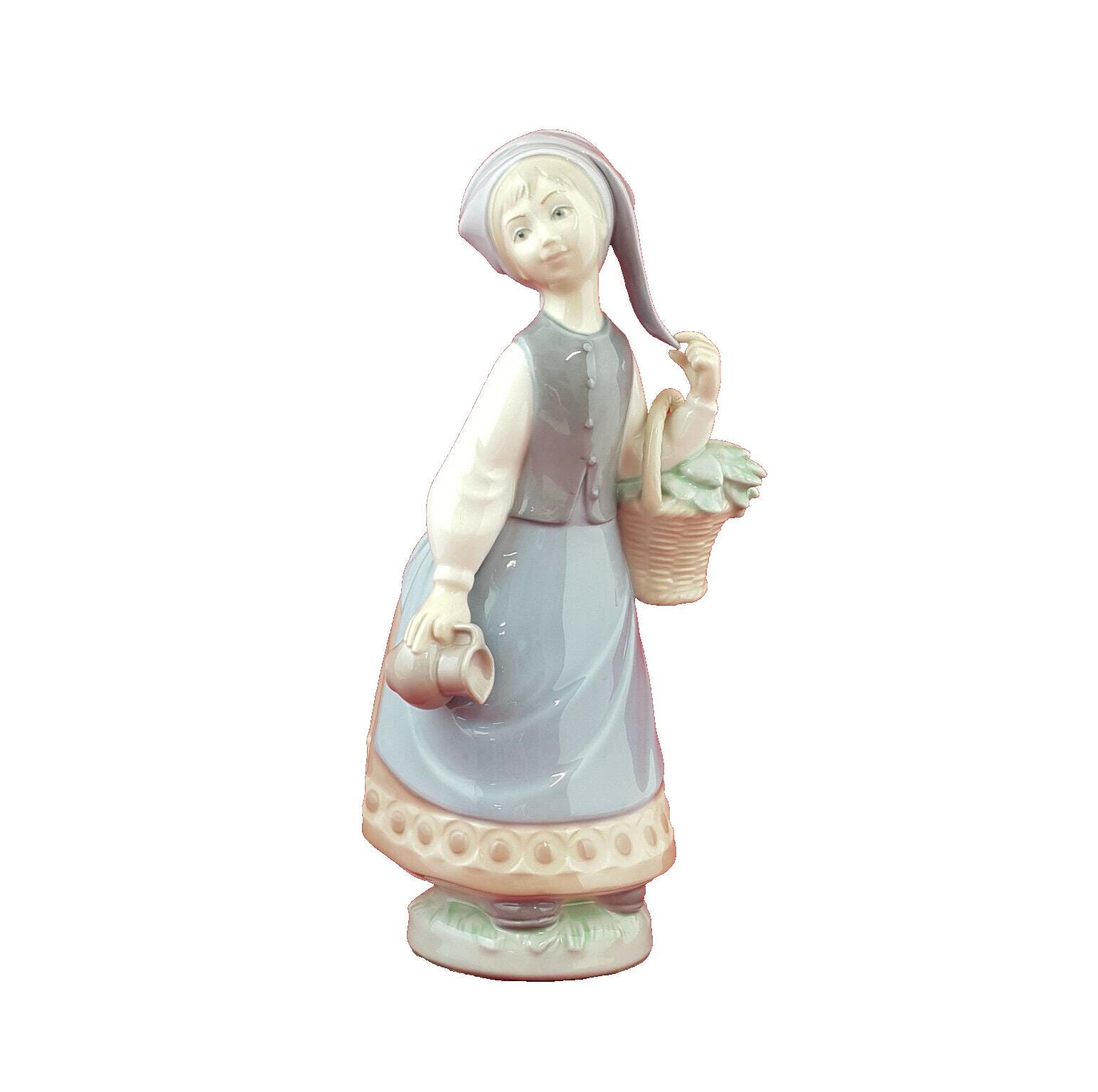 Lladro - Woman With Scarf 5024 - L/N 1024 - Etsy