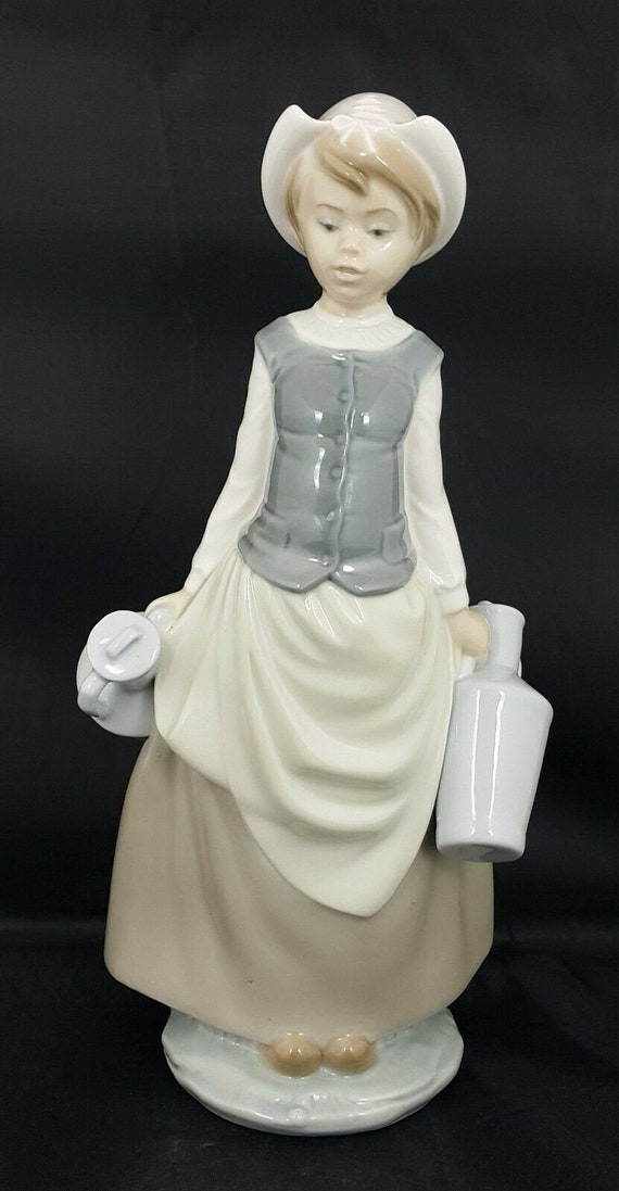 Lladro Figurine 4939 Milkmaid - Defective