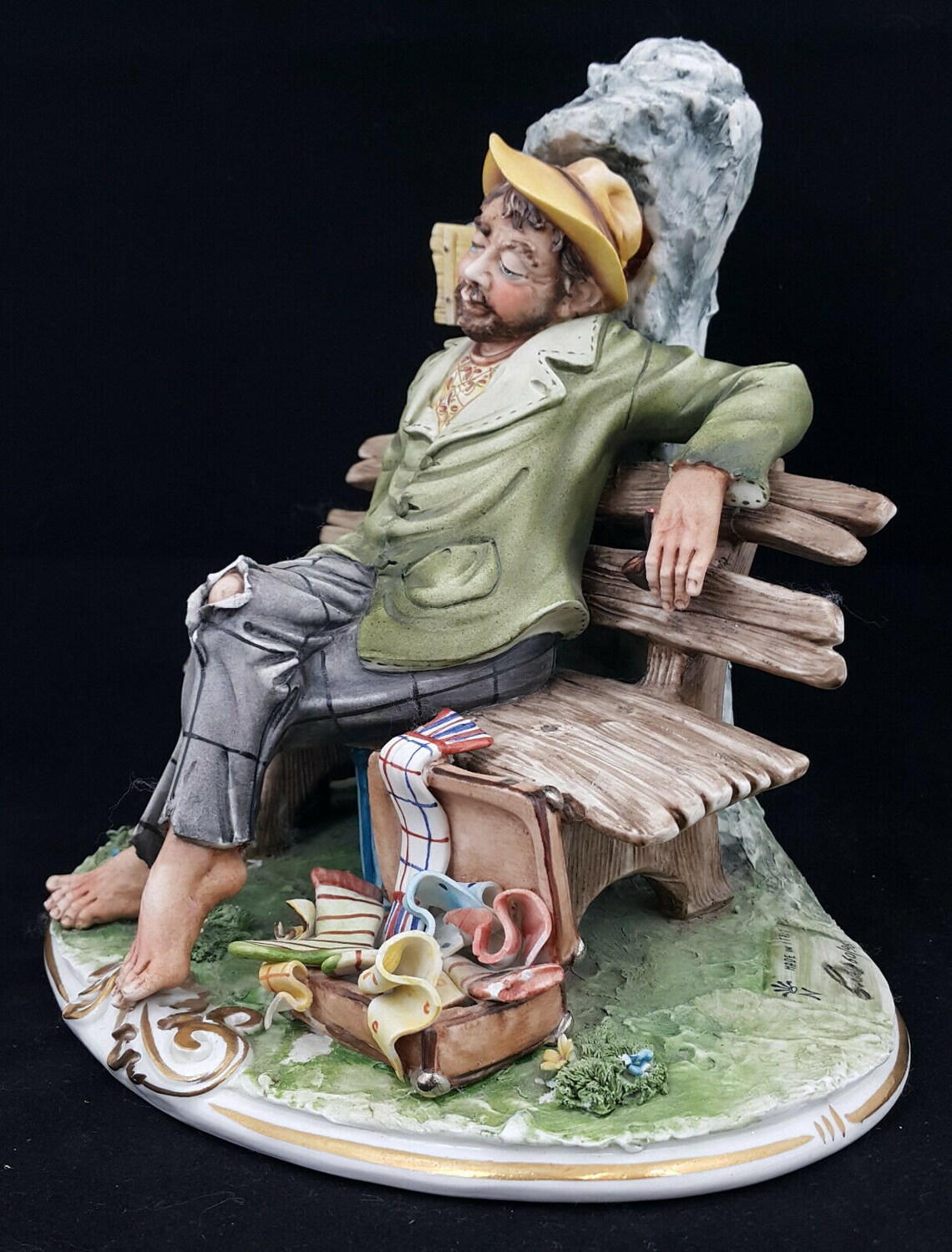 capodimonte tramp with dog
