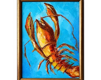 Può includere: Un dipinto a olio raffigurante un'aragosta nei toni dell'arancione, rosso e giallo, su uno sfondo blu vibrante. L'opera è racchiusa in una cornice color oro metallizzato con finitura testurizzata, che mette in risalto le pennellate spesse.