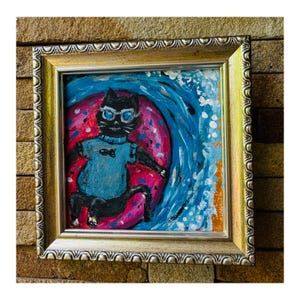 Chat noir en vacances #25 Peinture Petite œuvre d’art Acrylique naïf Art Chat dans des lunettes Artiste ukrainien