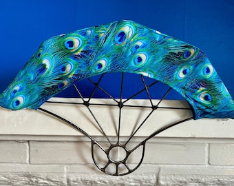 Plumas de pavo real - cubiertas de abanico