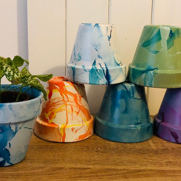 funky plant pot, quirky pot, unique planter, colourful plant pot, vibrant pot, plant lover gift, unique gift, special gift, quirky gift