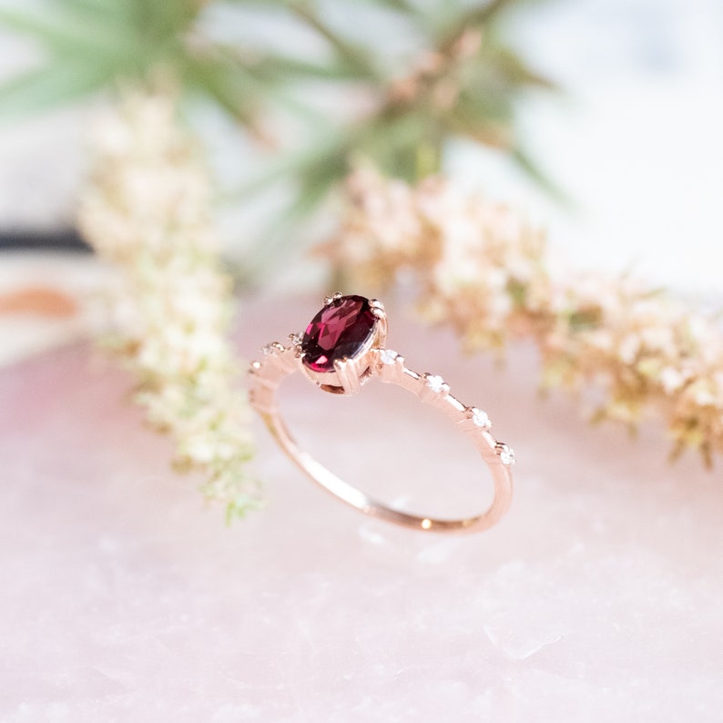 Oval Red Garnet & Diamonds 9K/14K/18K Solid Rose Gold Ring | Etsy