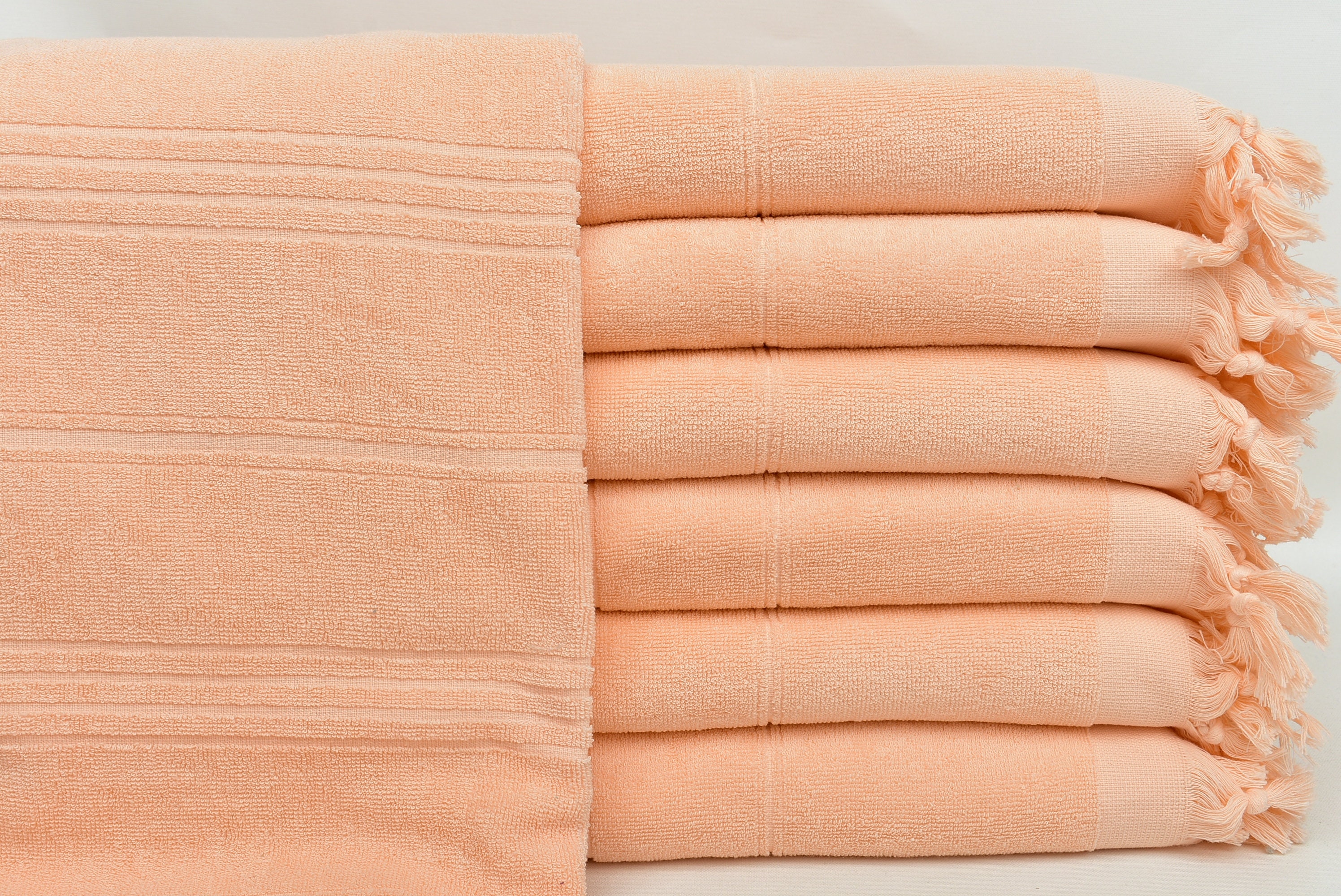 Peach colored 2024 bath towels