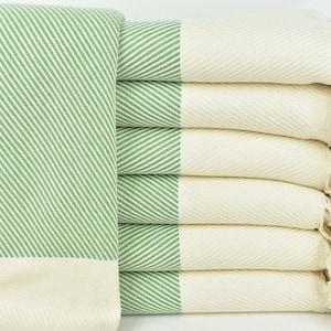 Toalla de playa bordada, toalla personalizada, toalla verde, toalla a rayas, 40x71 pulgadas despedida de soltera ducha regalos, toalla de viaje, toalla Fouta,