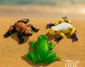 Handmade Resin Frog Figurines – Choice of 5 Colors – 4 Inch Collectibles