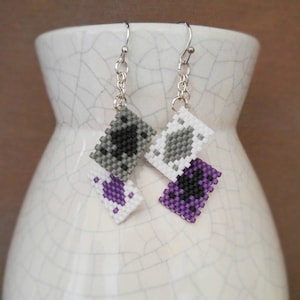 Boucles d’oreilles Asexual Pride, Ace Pride, Boucles d’oreilles de poker, Boucles d’oreilles de cartes à jouer, Boucles d’oreilles perlées As de pique, Cœurs, Fleurs et Diamants
